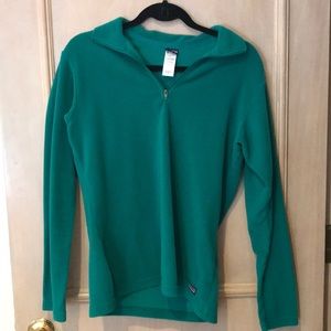 Patagonia green fleece pullover